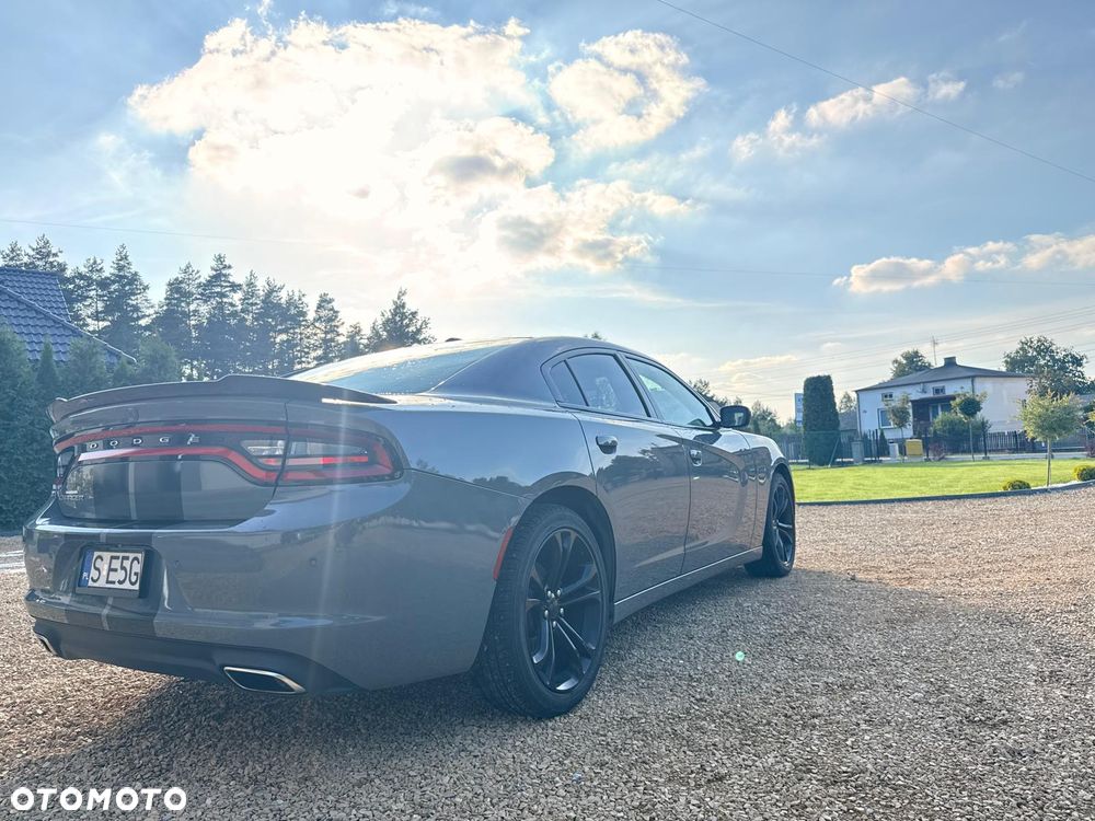 Dodge Charger - 1