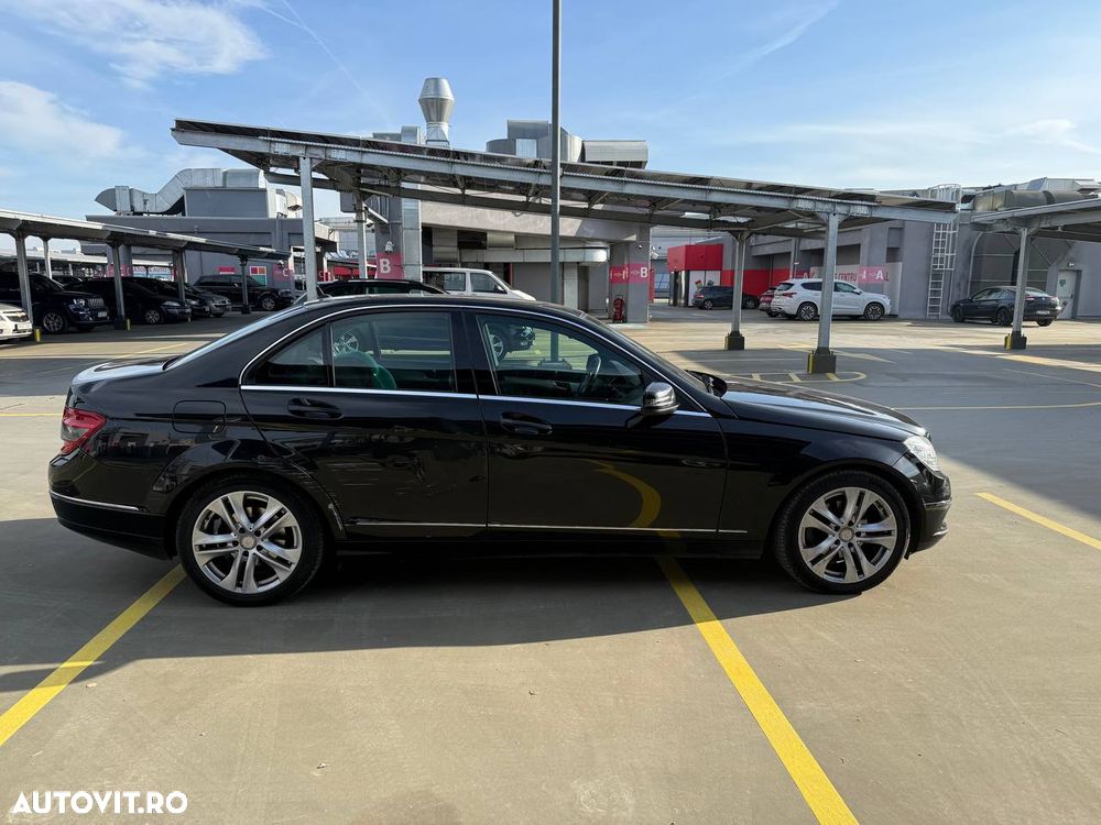 Mercedes-Benz C - 23