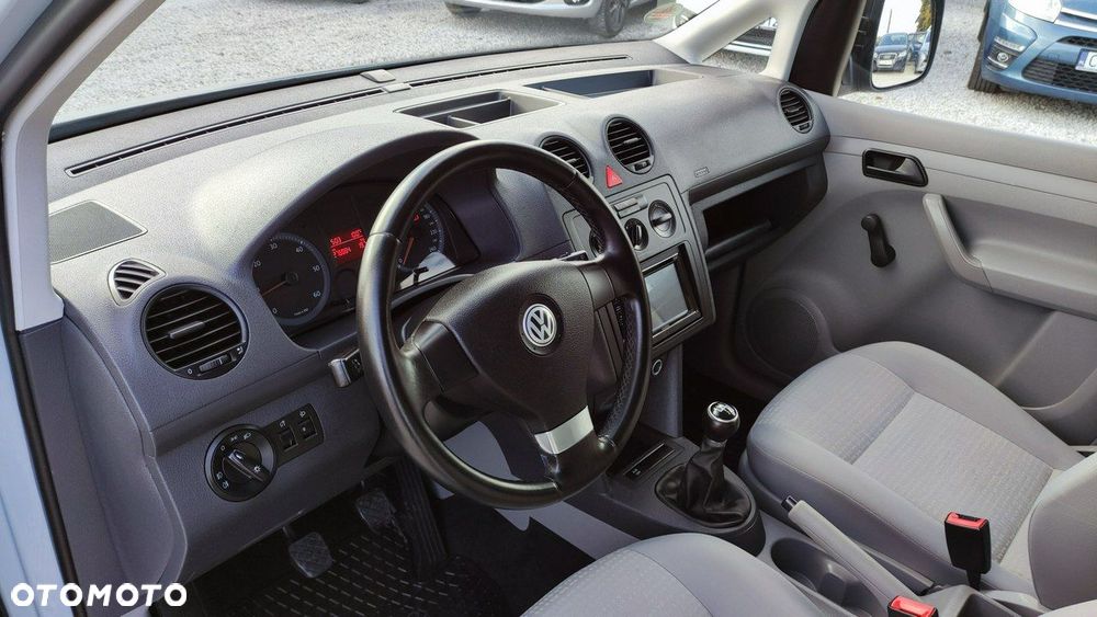 Volkswagen Caddy - 30