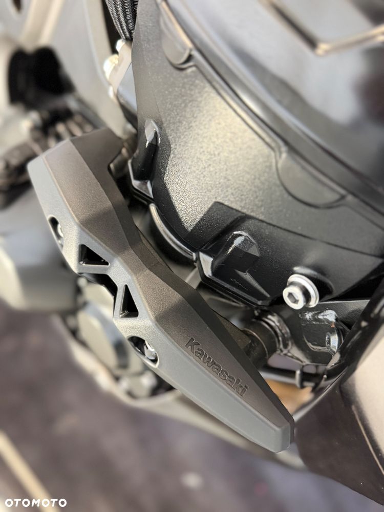 Kawasaki Z - 11