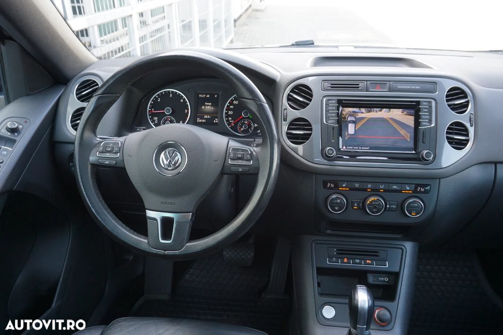 Volkswagen Tiguan 2.0 TDI SCR 4MOTION BlueMotion Technology DSG Sport & Style - 35
