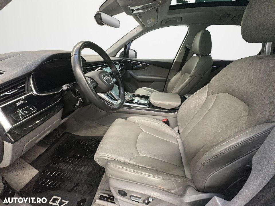Audi Q7 - 9
