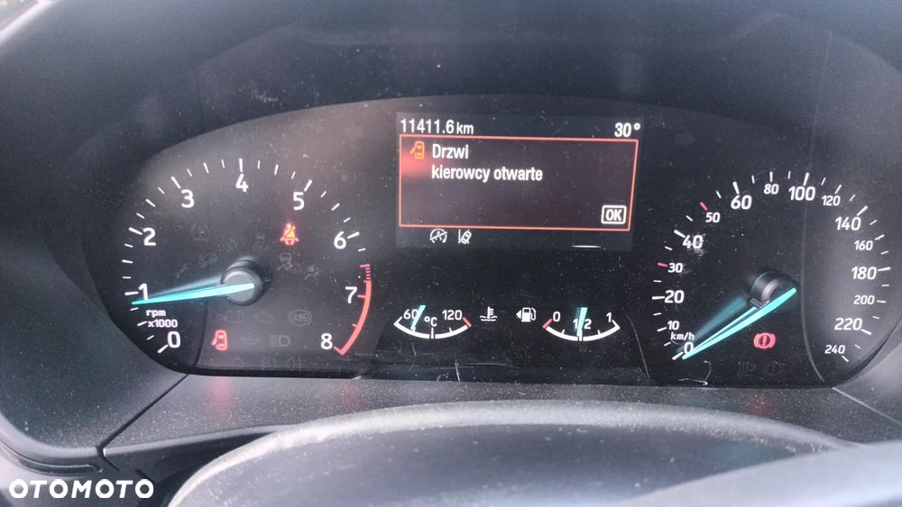 Ford Focus 1.0 EcoBoost mHEV ST-Line X - 16