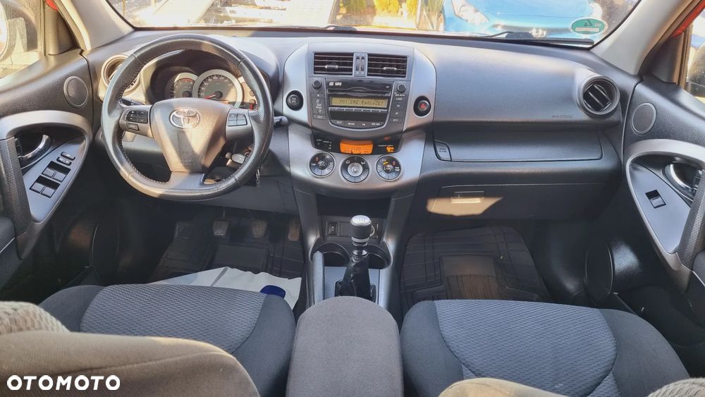 Toyota RAV4 2.0 4x4 Life - 21