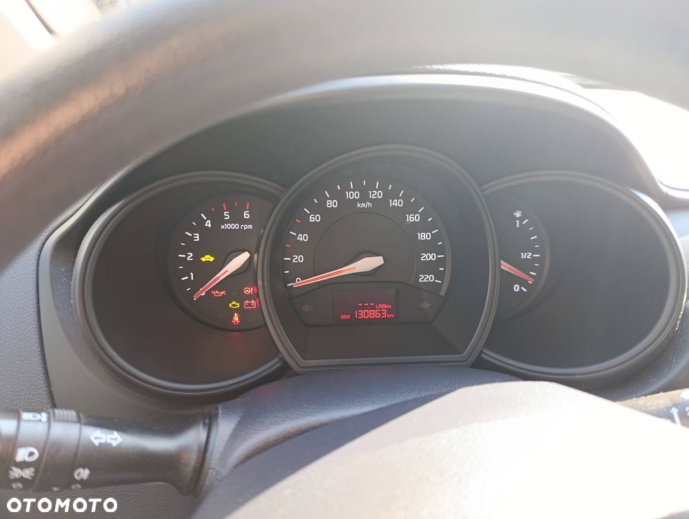 Kia Rio 1.1 crdi M - 5