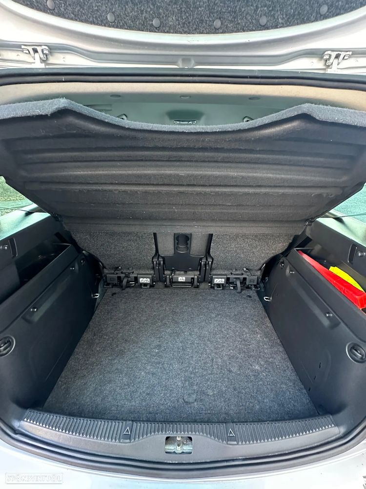 Skoda Roomster 1.6 TDI Classic - 27