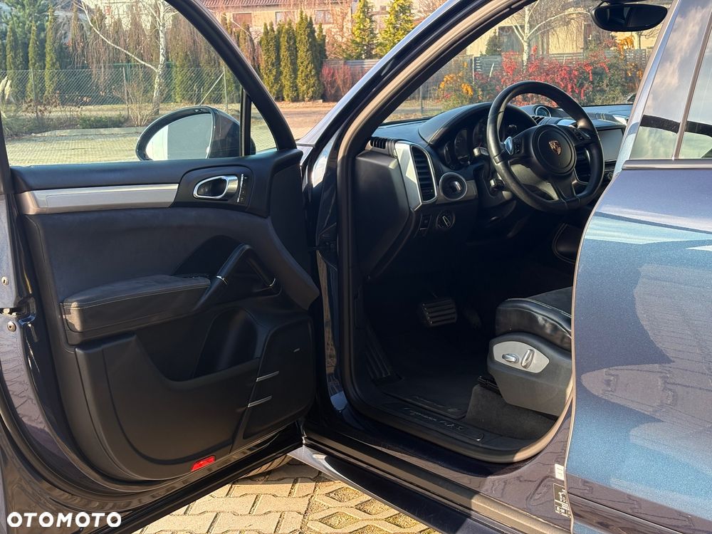 Porsche Cayenne GTS Tiptronic S - 19