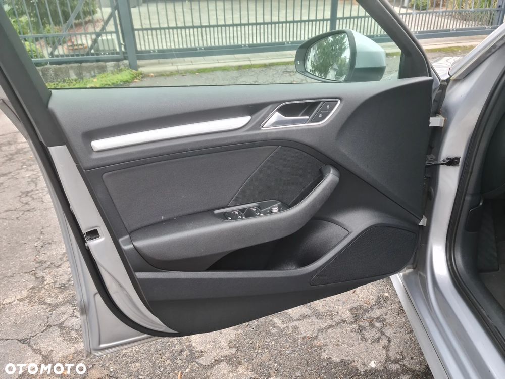 Audi A3 Sportback 1.6 TDI - 28