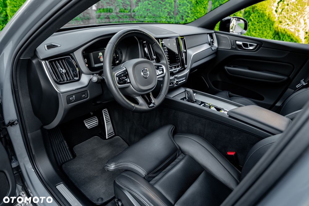 Volvo XC 60 B5 D AWD Geartronic RDesign - 15