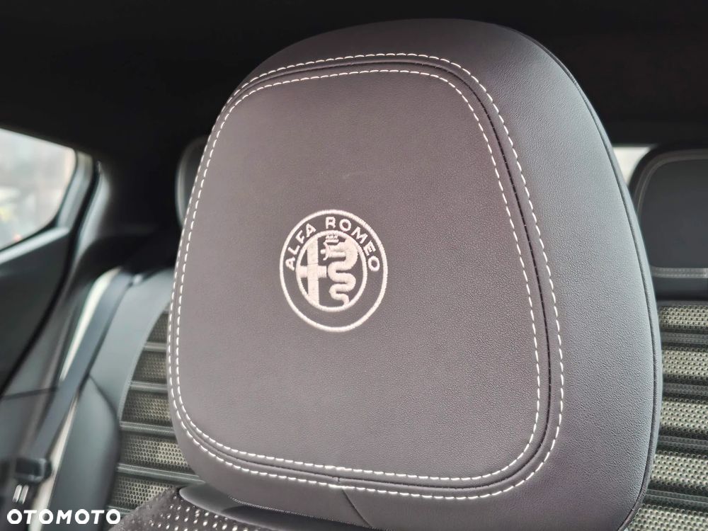 Alfa Romeo Tonale 1.5 T4 GSE mHEV Sport Speciale DCT - 14
