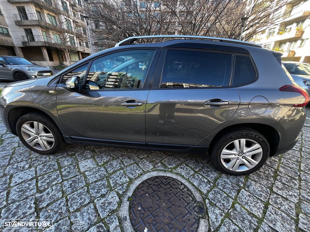 Peugeot 2008 PureTech 110 Stop&Start Style - 4