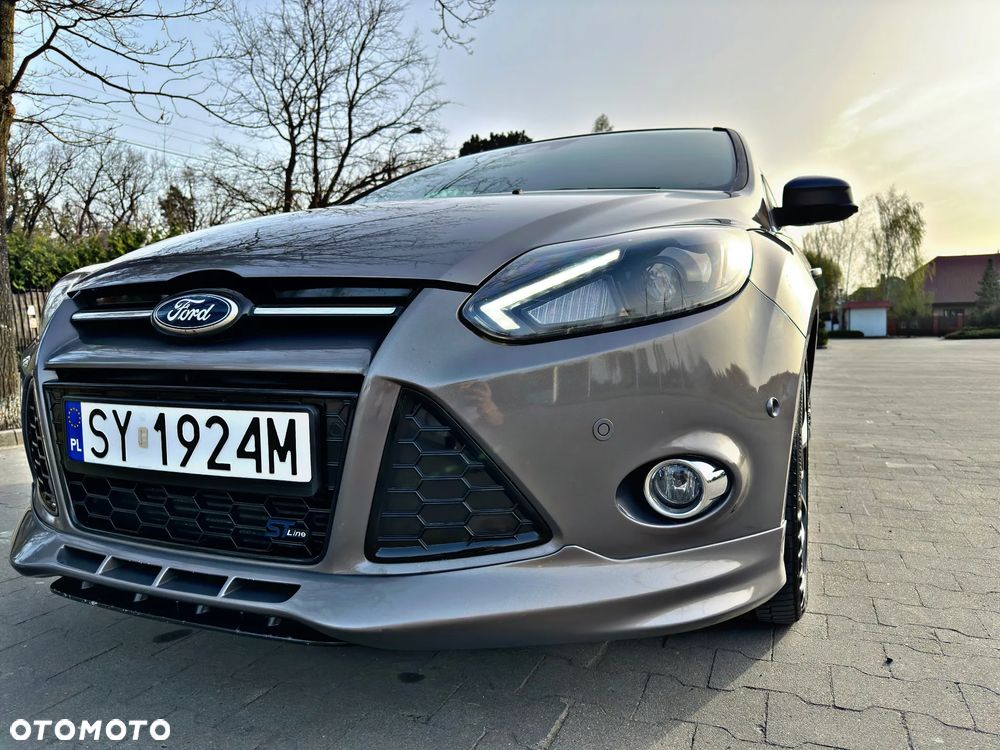 Ford Focus 1.6 EcoBoost Titanium - 12