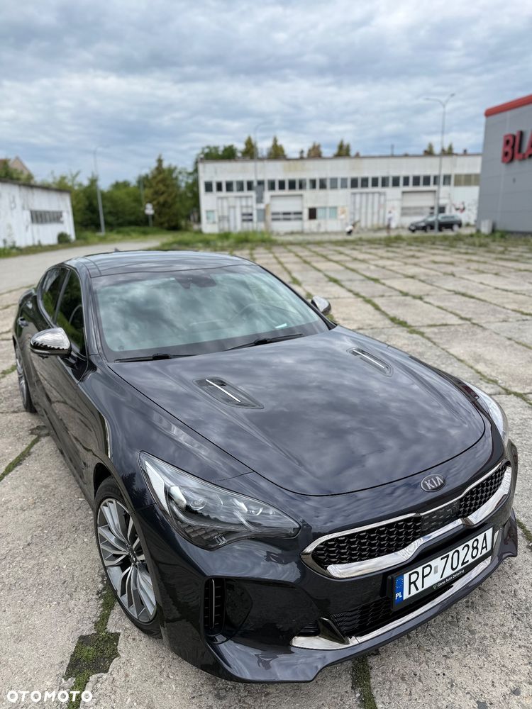 Kia Stinger 2.0 T-GDI GT Line - 4
