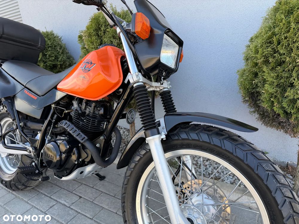 Yamaha TW - 10