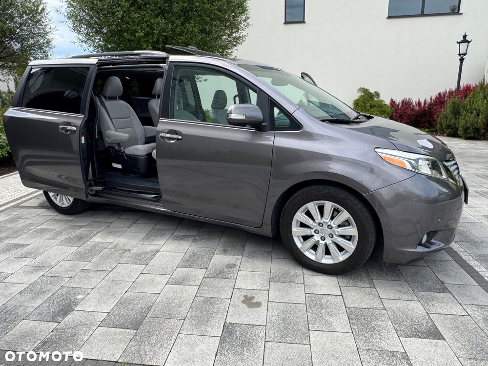 Toyota Sienna 3.5 V6 Limited AWD - 13
