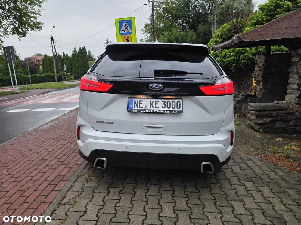Ford Edge 2.0 TDCi Twin-Turbo 4WD Titanium - 4