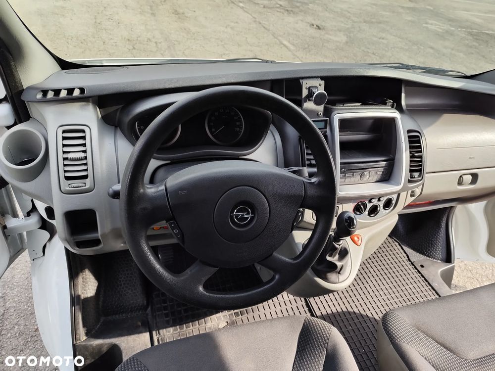 Opel VIVARO - 7