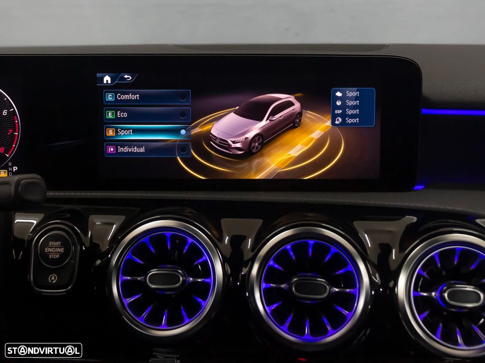 Mercedes-Benz A 200 AMG Line Aut. - 31