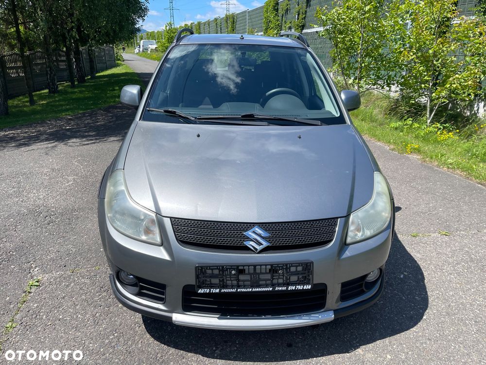 Suzuki SX4 1.9 DDiS DPF 4x4 Club - 2
