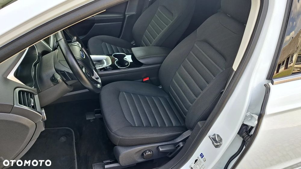 Ford Mondeo 2.0 TDCi STart-Stopp PowerShift-Aut Titanium - 26