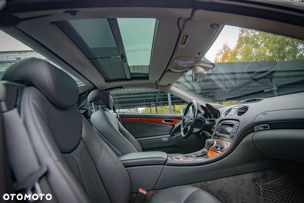 Mercedes-Benz SL 500 7G-TRONIC - 13