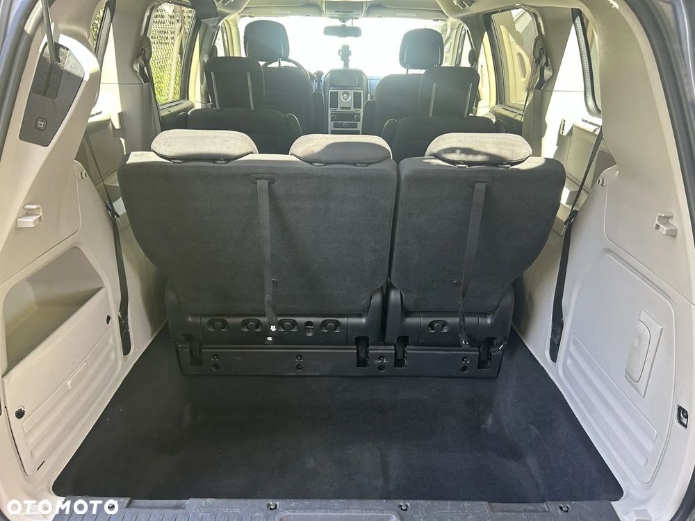 Chrysler Grand Voyager ver-2-8-crd-touring - 15