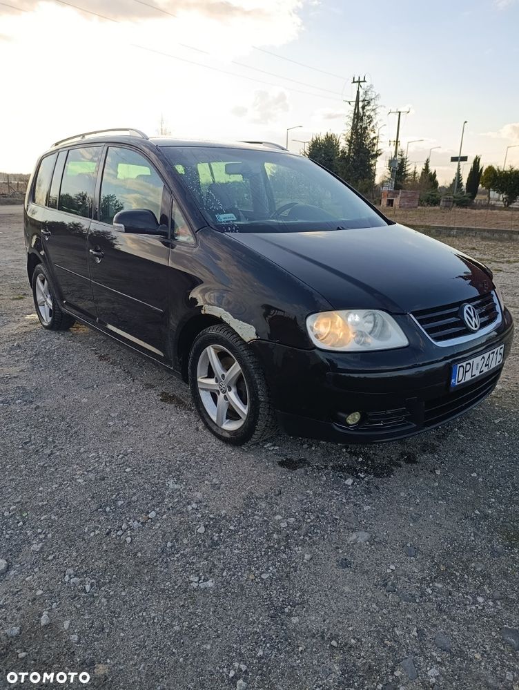 Volkswagen Touran - 6