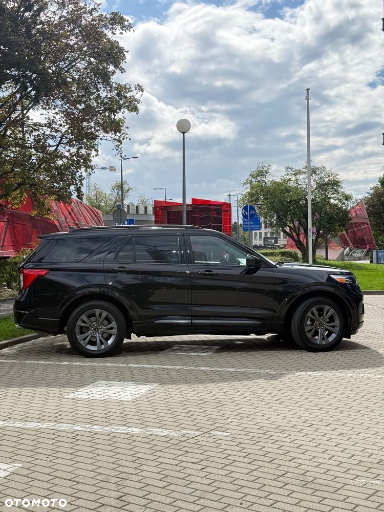 Ford Explorer - 7