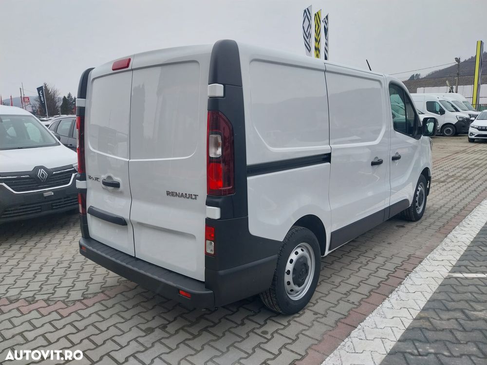 Renault TRAFIC - 13
