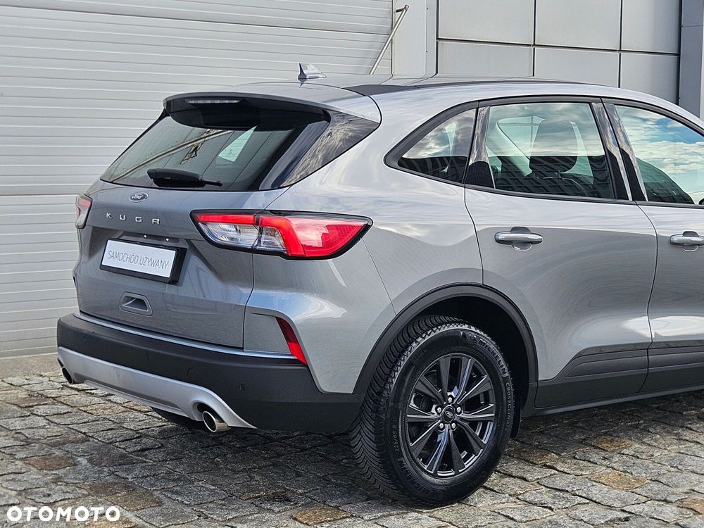 Ford Kuga - 17