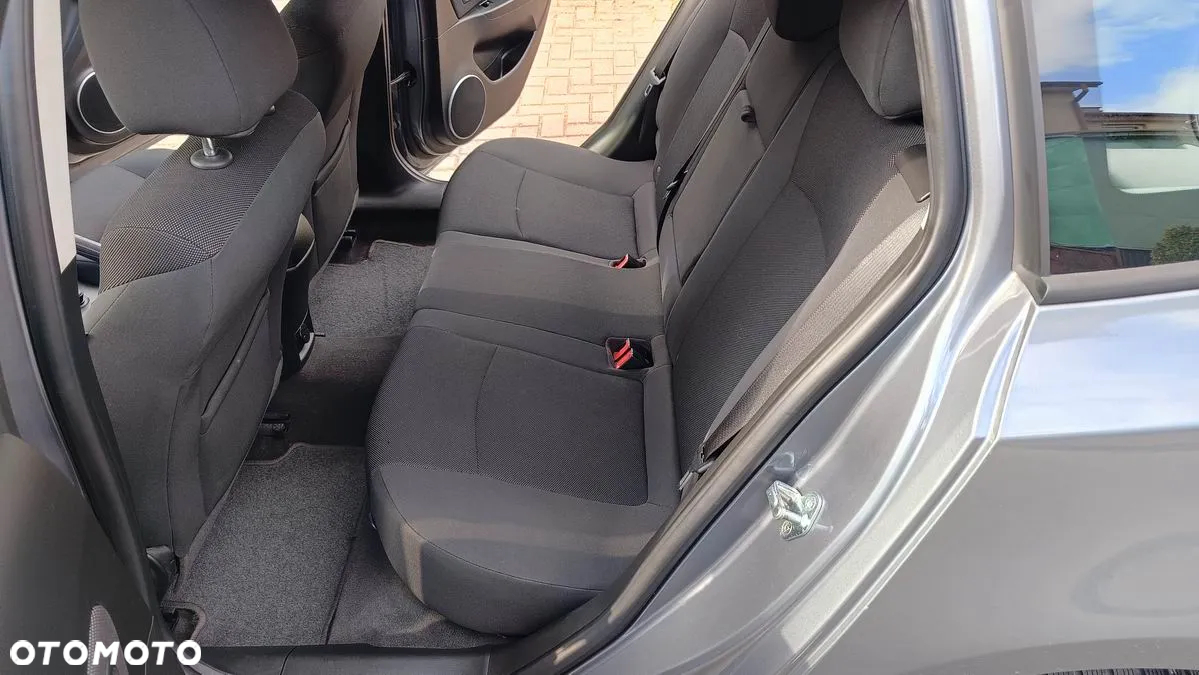 Chevrolet Cruze 1.7 LT - 16