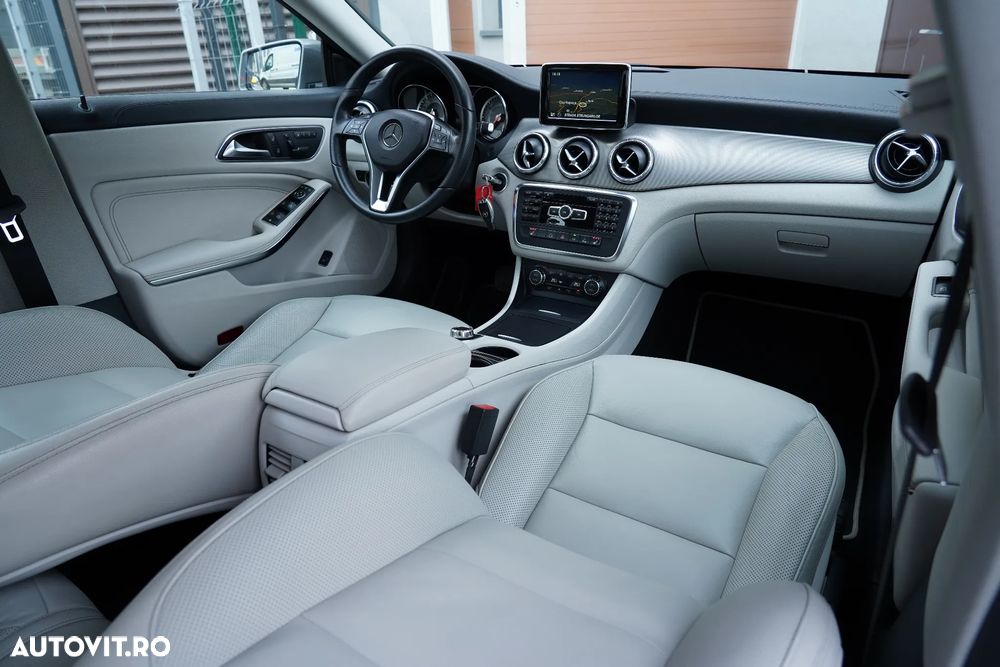 Mercedes-Benz CLA 200 CDI 7G-DCT - 11