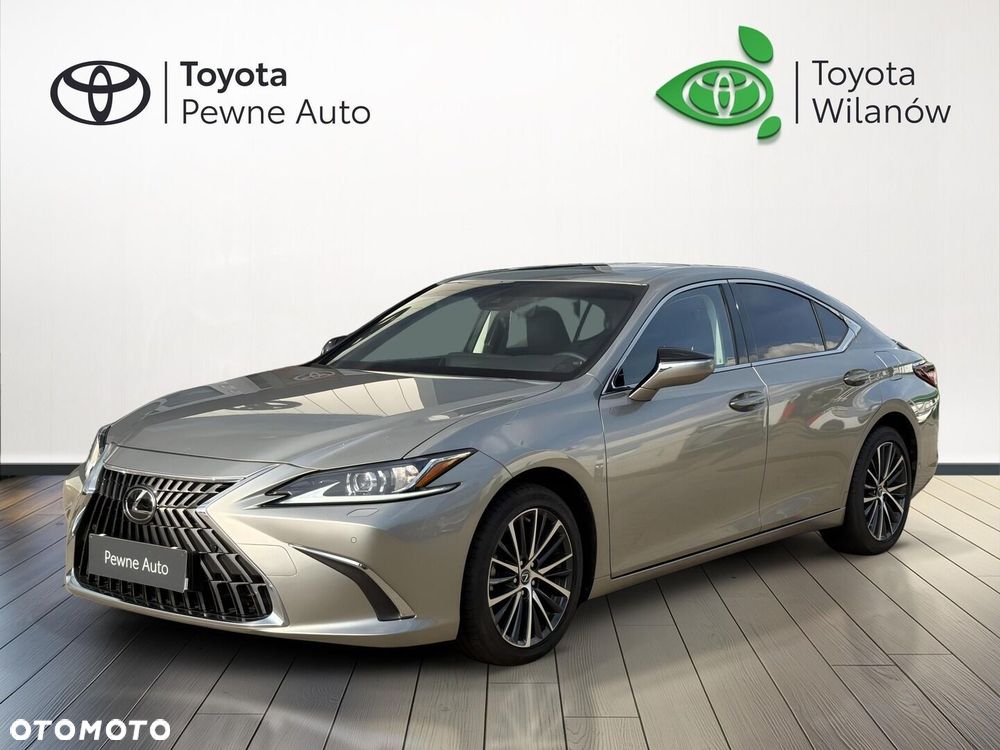 Lexus ES 300h Business Edition - 1