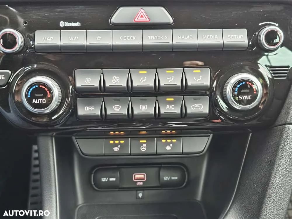 Kia Sportage 1.6 DSL MHEV 7DCT HP 4x2 GT Line - 21