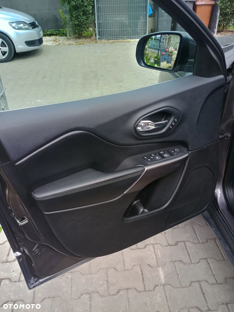 Jeep Cherokee 2.2 MJ II Active Drive I Automatik Limited - 29