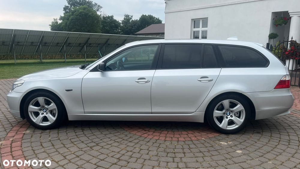 BMW Seria 5 520d - 5
