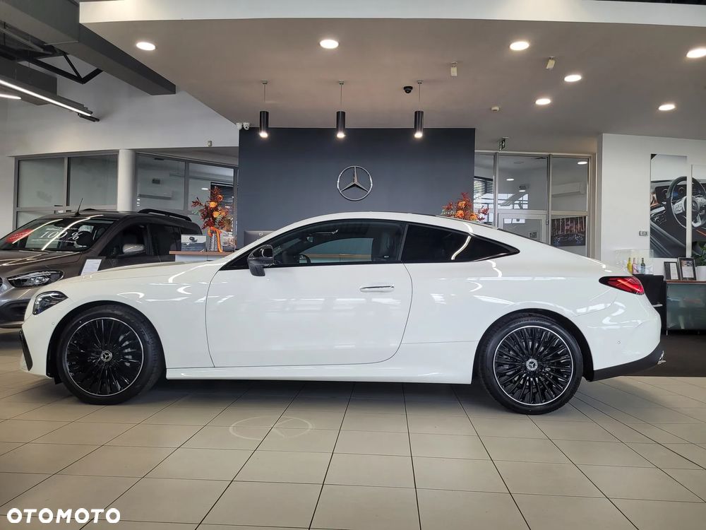 Mercedes-Benz CLE 300 mHEV 4-Matic AMG Line - 2