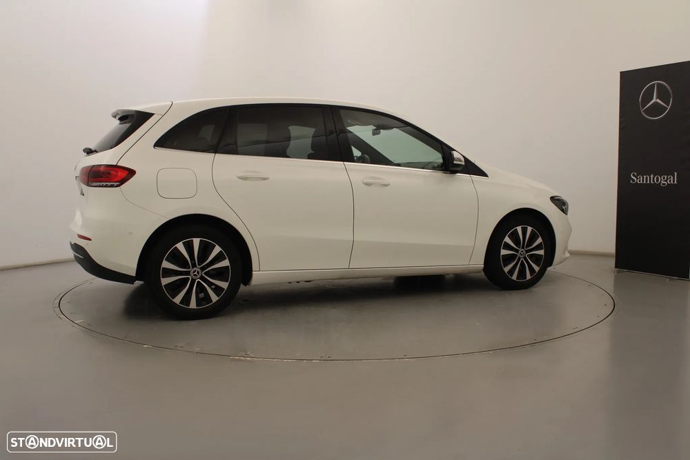 Mercedes-Benz B 250 e - 5