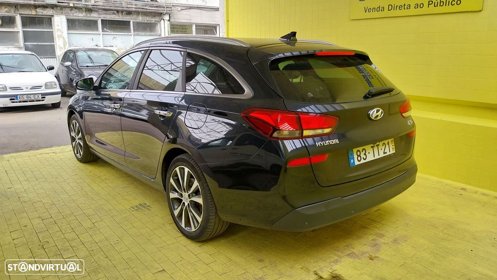 Hyundai i30 SW 1.6 CRDi Comfort - 18