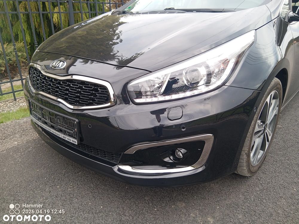 Kia Ceed 1.6 CRDi 136 ISG Platinum Edition - 12