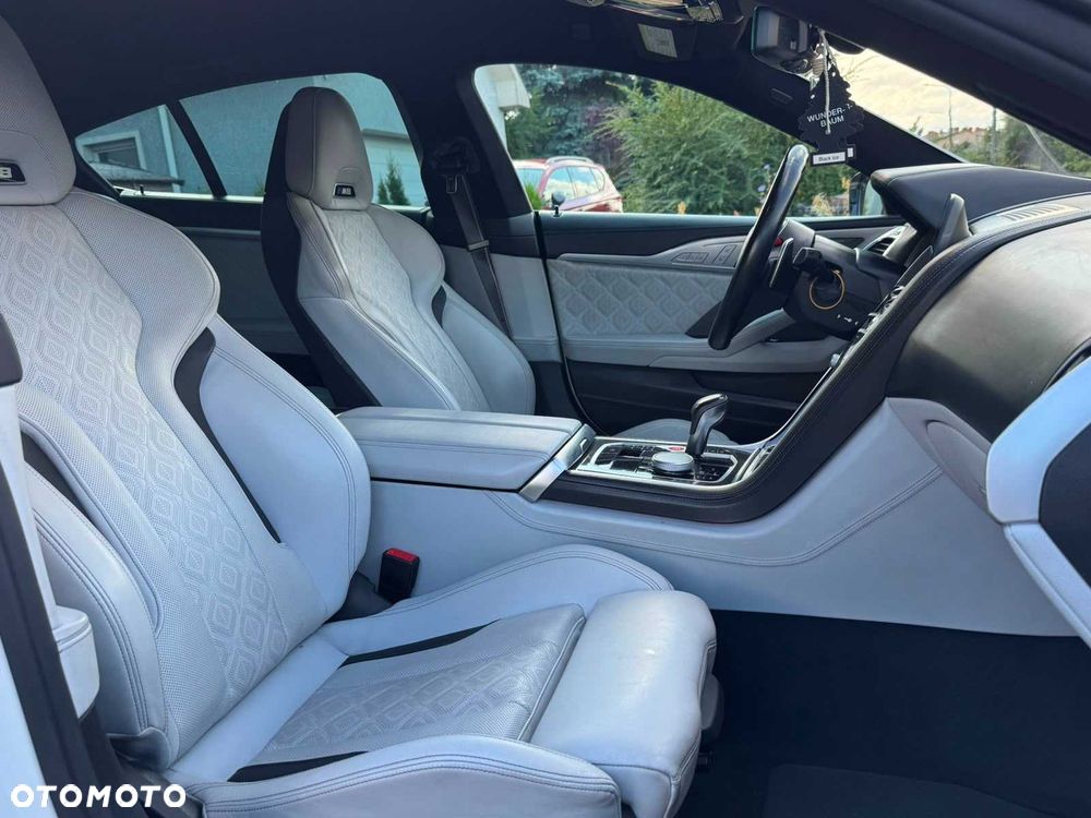 BMW M8 - 7