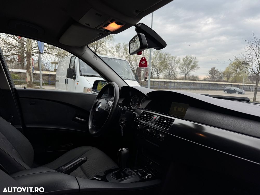 BMW Seria 5 525d Aut. - 8