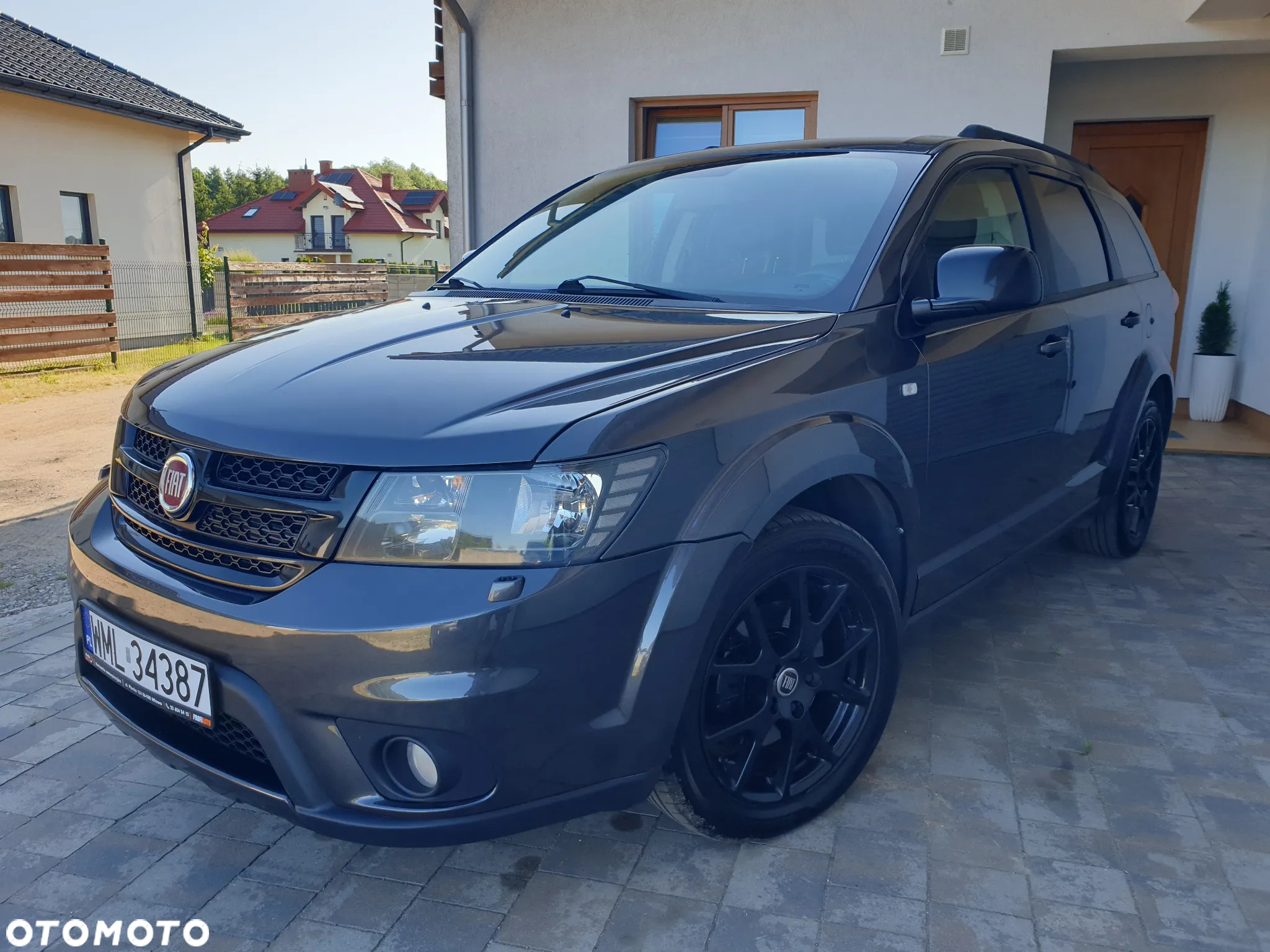 Fiat Freemont 2.0 Multijet Black Code AWD - 4