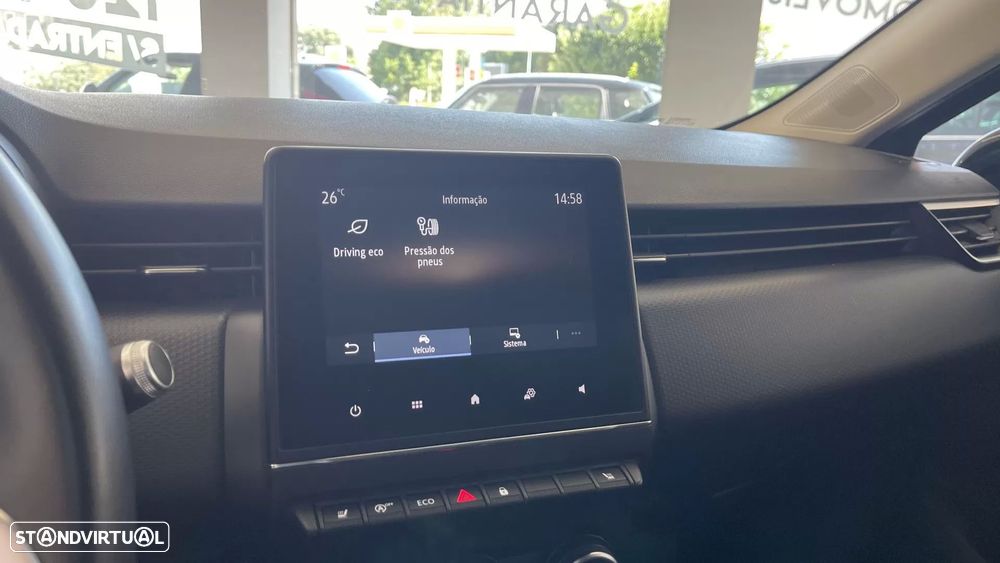 Renault Clio 1.0 TCe Evolution - 32