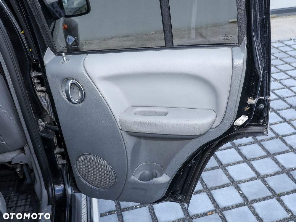 Jeep Cherokee 2.8 CRD Automatik Limited - 26