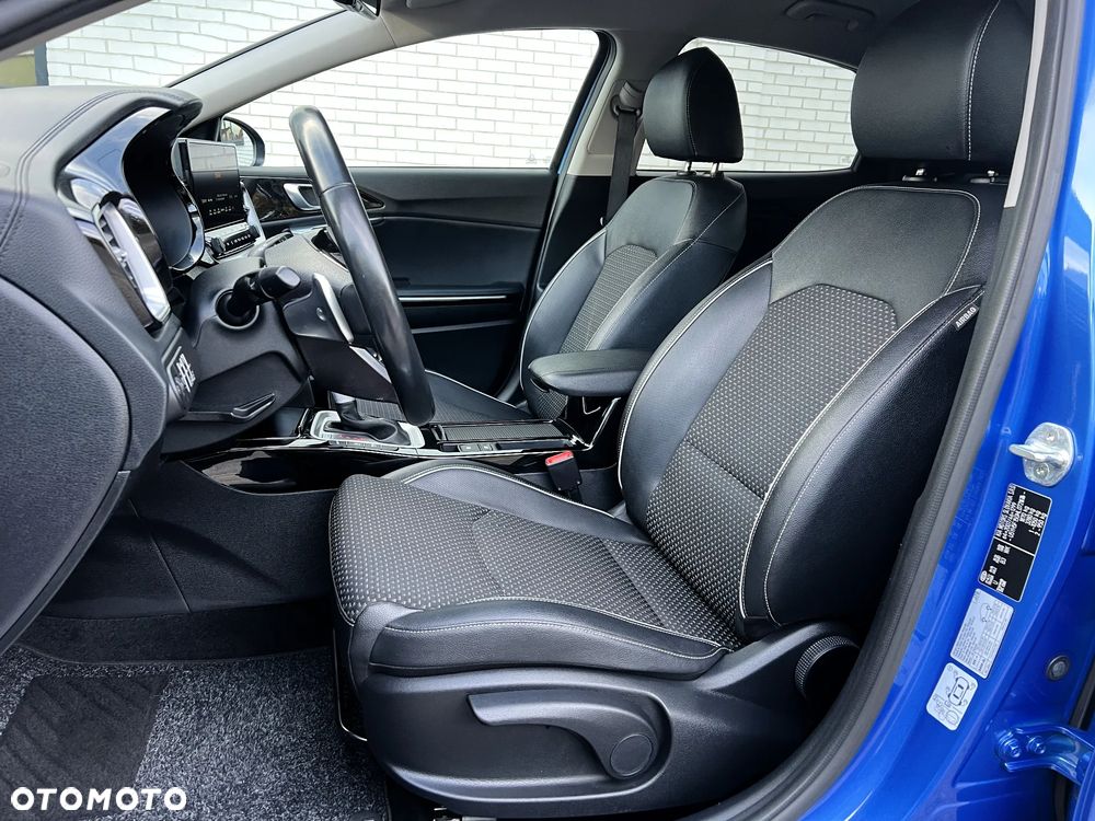 Kia XCeed 1.5 T-GDI OPF DCT7 JBL Sound Edition - 26