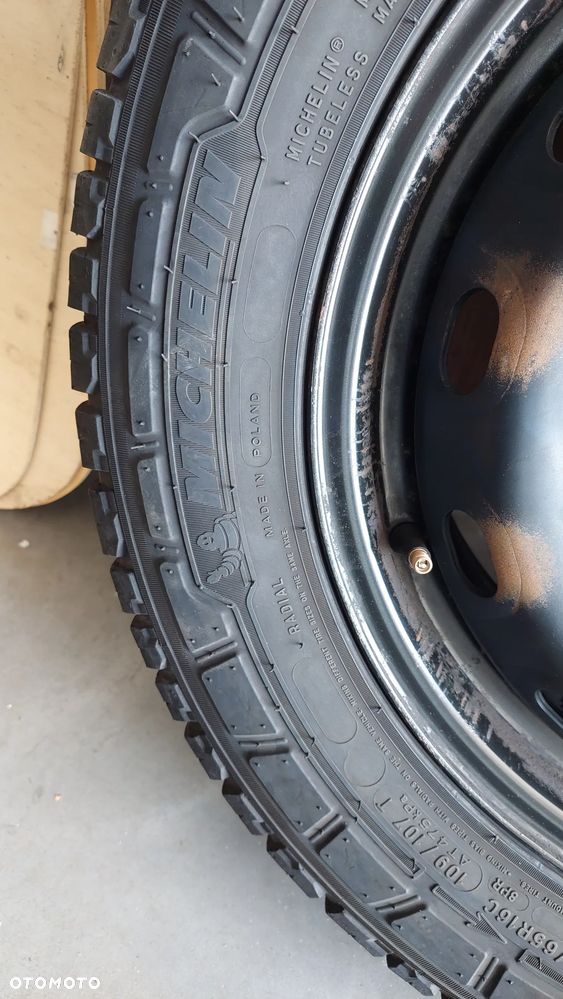 FELGI STALOWE Z OPONAMI KOMPLET RENAULT TRAFIC III 3 ROZSTAW OPON 215-65R-16C MICHELIN WIELOSEZON ET50 ROZ 6JX16H2 - 3
