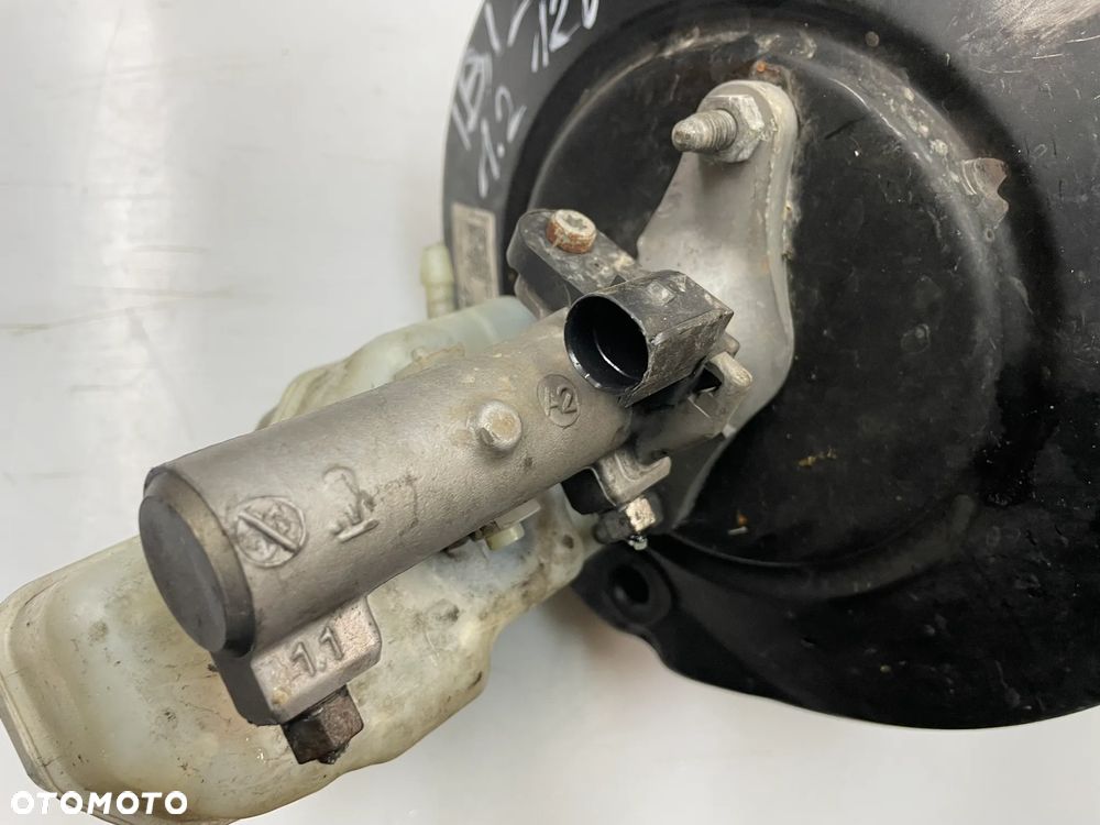 Serwo hamulcowe Seat Ibiza IV 1.2 12V 6R1614105E - 2