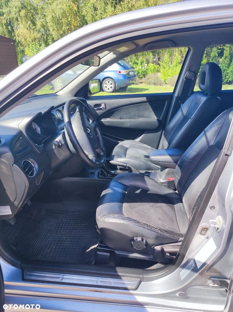 Mitsubishi Outlander 2.0 Turbo - 6