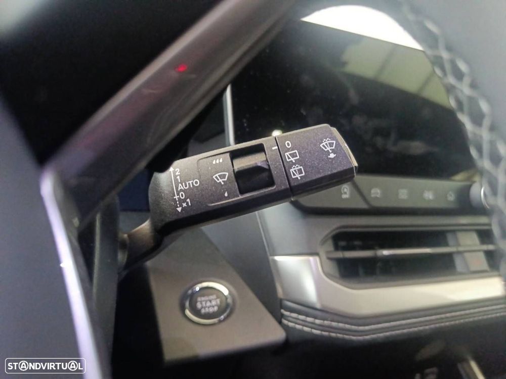 Jeep Compass 1.2 e-Hybrid Summit DCT6 - 15